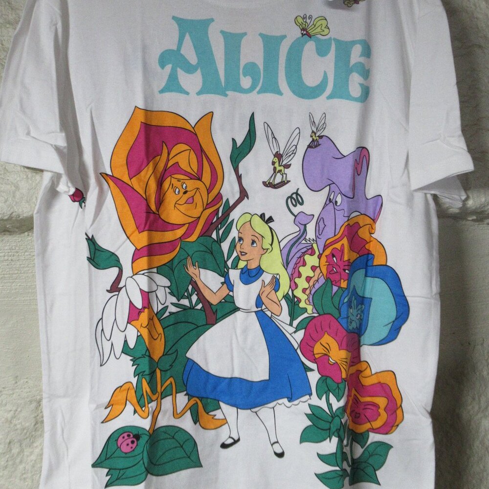 Alice in Wonderland Character Tee Sz M